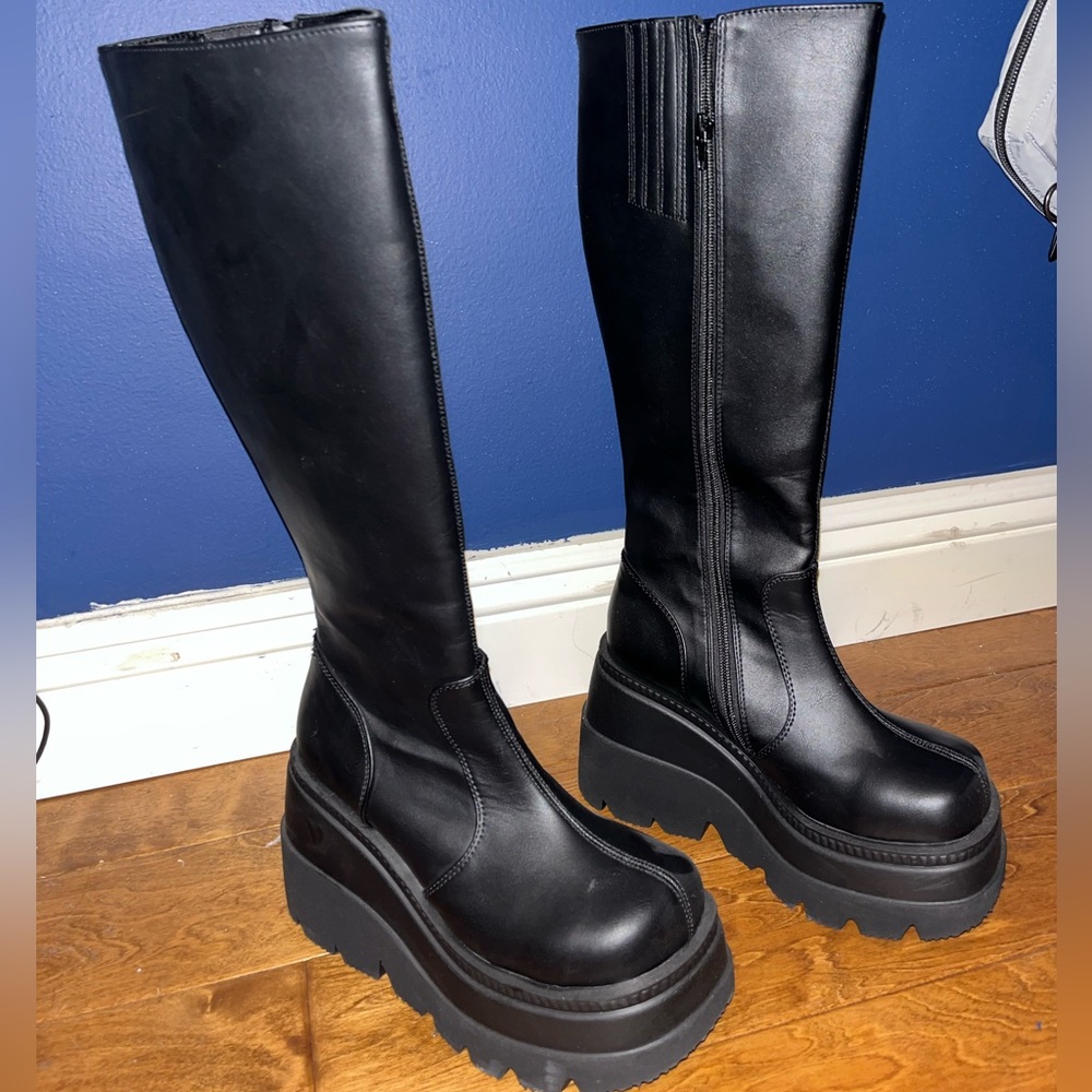 DEMONIA CULT shaker-100 black platform boots